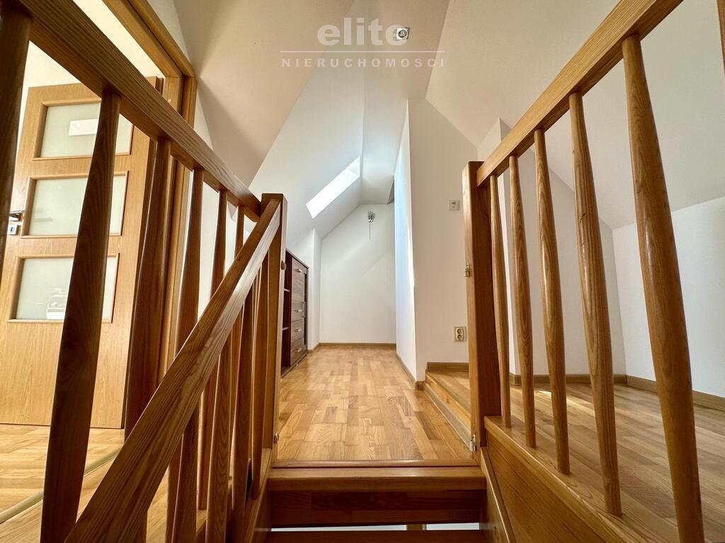 Gumieńce 4 pokojowe 2 poziomowe,  balkon (13)