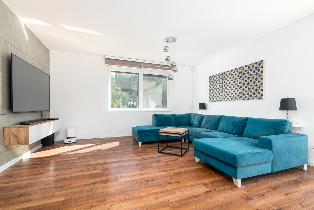 Piękny Dom przy lesie nad J.Miedwie. (12)