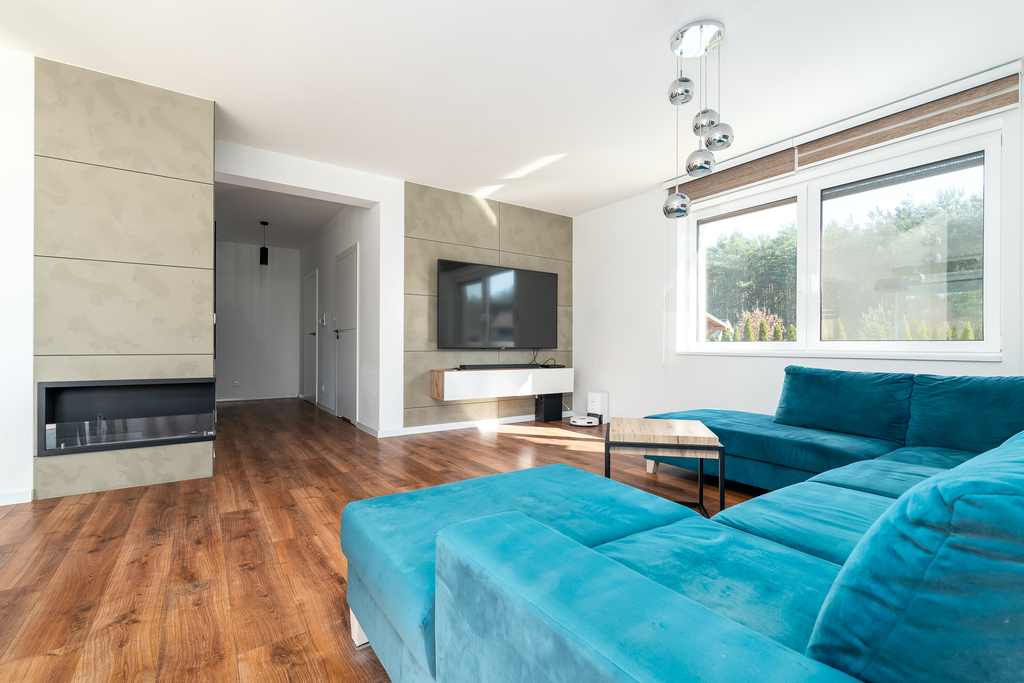 Piękny Dom przy lesie nad J.Miedwie. (15)