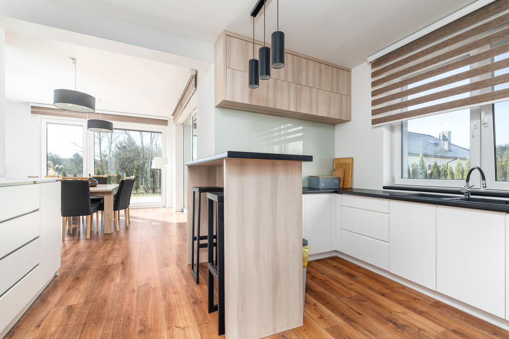 Piękny Dom przy lesie nad J.Miedwie. (18)