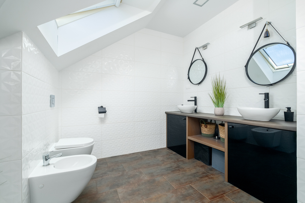 Piękny Dom przy lesie nad J.Miedwie. (26)