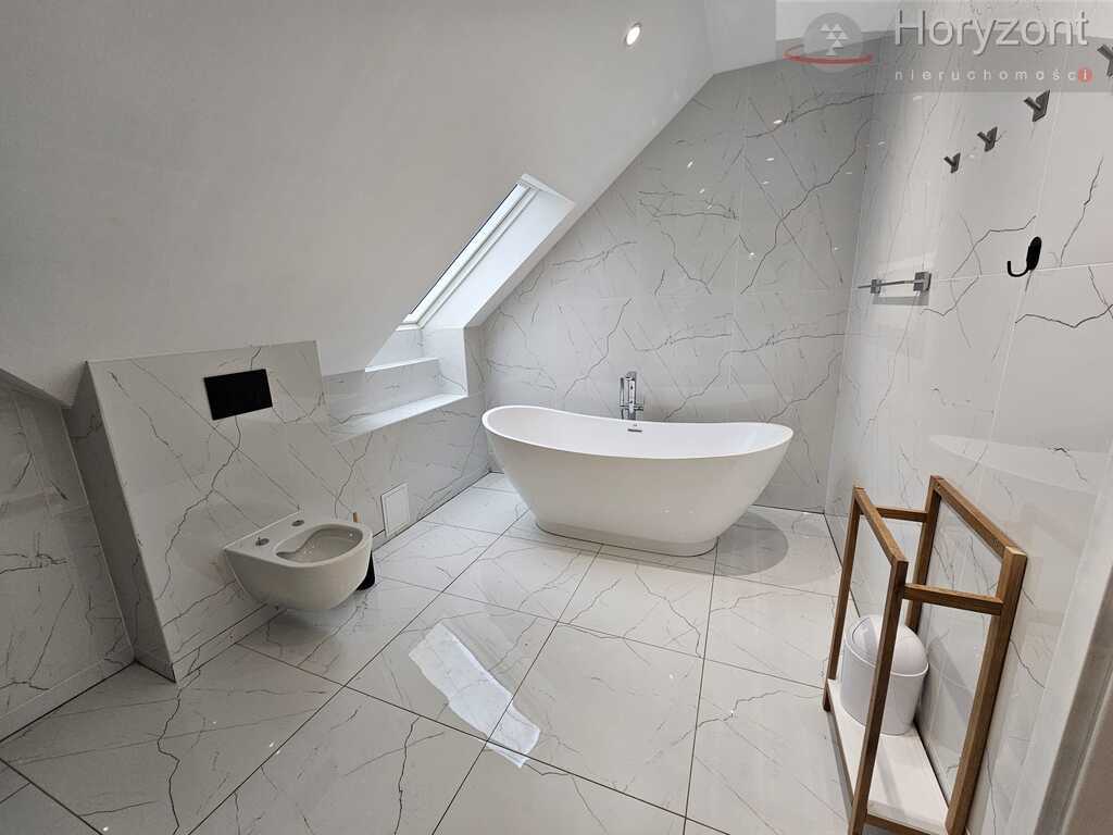 Dom 215m2, 2003r. Golęcin, odświeżony i umeblowany (14)