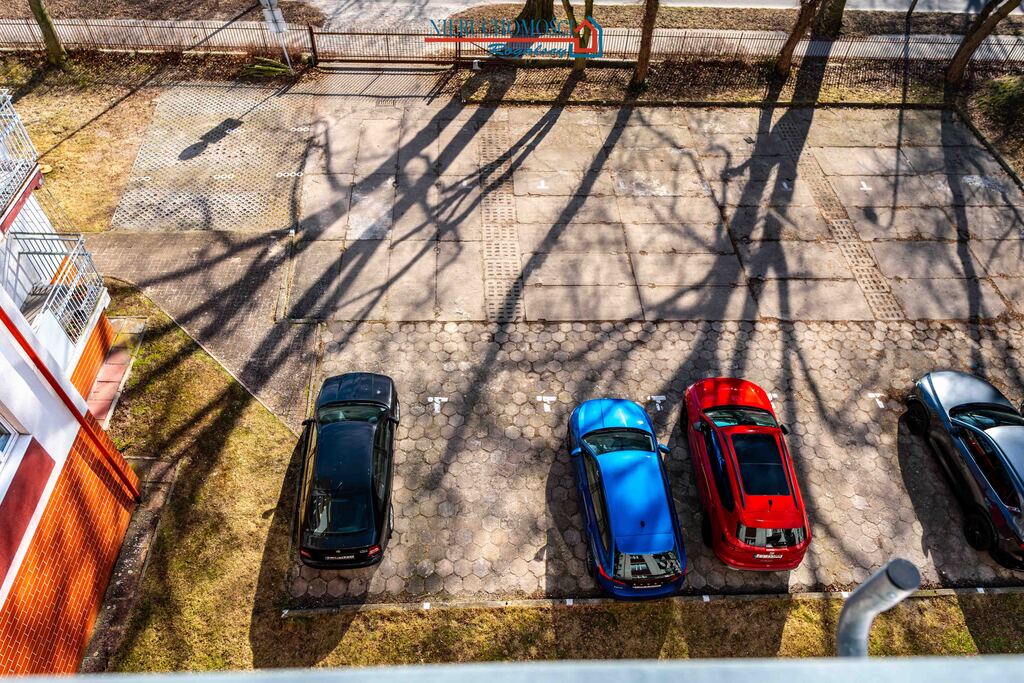 Dwupokojowe mieszkanie z widokiem na port (11)