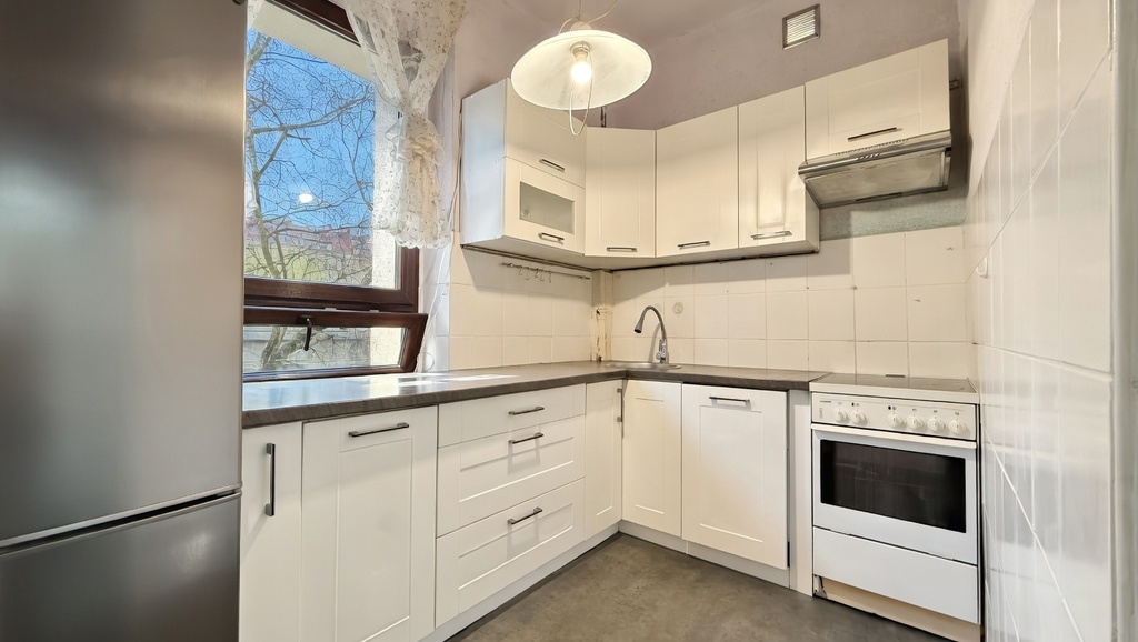 2 pokojowe mieszkanie na pierwszym piętrze! (5)