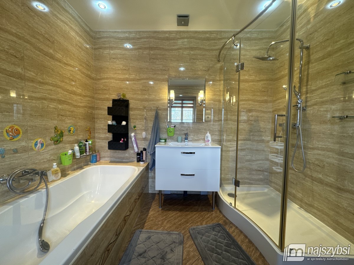 BOGUSZYNY - DOM BLIŹNIACZY NA WSI  (13)