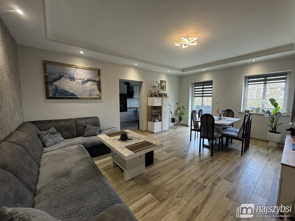 BOGUSZYNY - DOM BLIŹNIACZY NA WSI  (4)