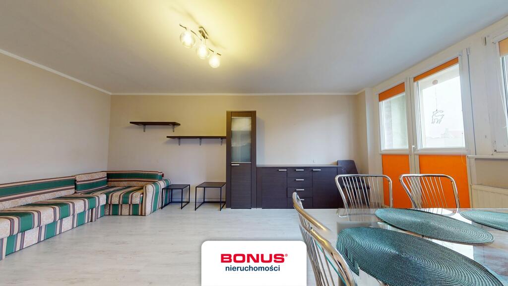 Atrakcyjne 2 pokoje w centrum, wydanie od zaraz! (4)