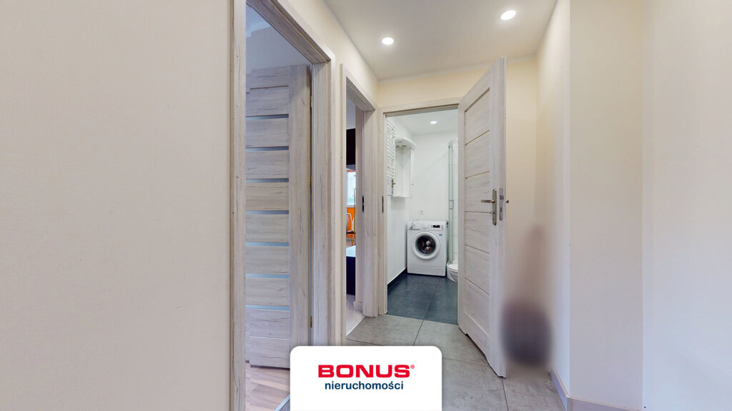 Atrakcyjne 2 pokoje w centrum, wydanie od zaraz! (11)