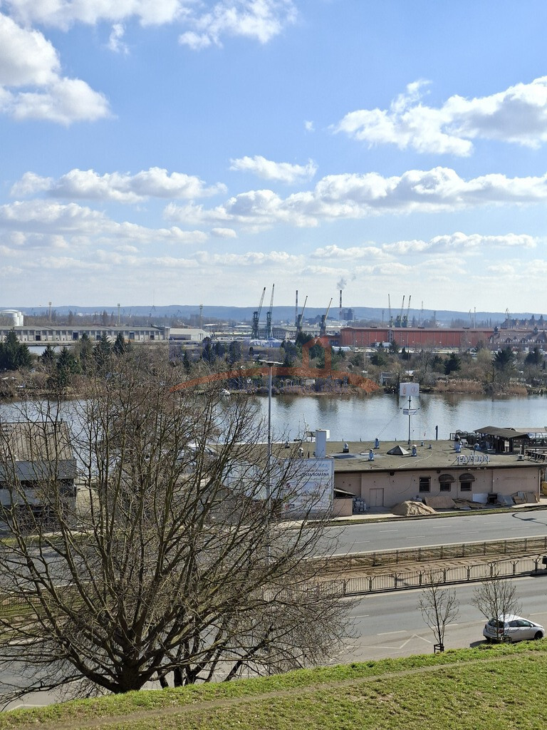 3 pok. w super lokalizacji okol. Wałów Chrobrego. (21)