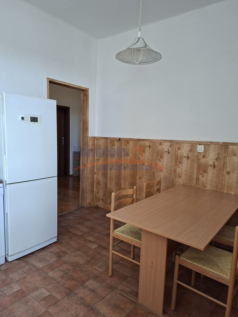 3 pok. w super lokalizacji okol. Wałów Chrobrego. (22)