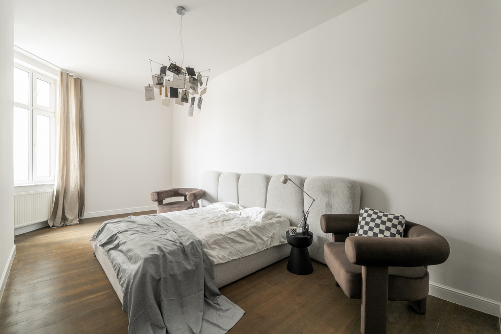 Piękne odrestaurowane 4.pok. mieszknie w Kmienicy. (22)