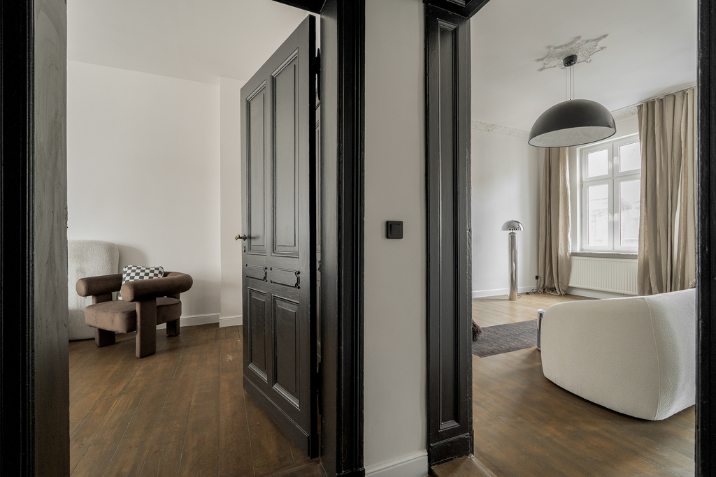 Piękne odrestaurowane 4.pok. mieszknie w Kmienicy. (21)