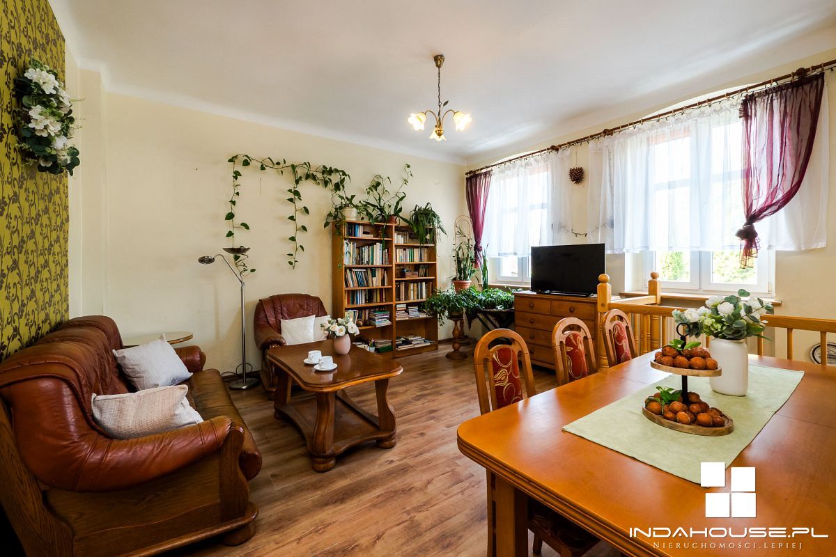 Mieszkanie w willi, parter, ogródek, tuż przy park (2)