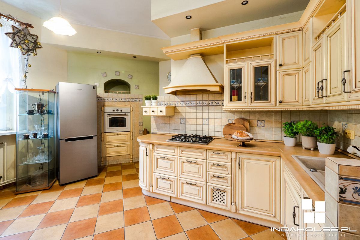 Mieszkanie w willi, parter, ogródek, tuż przy park (5)