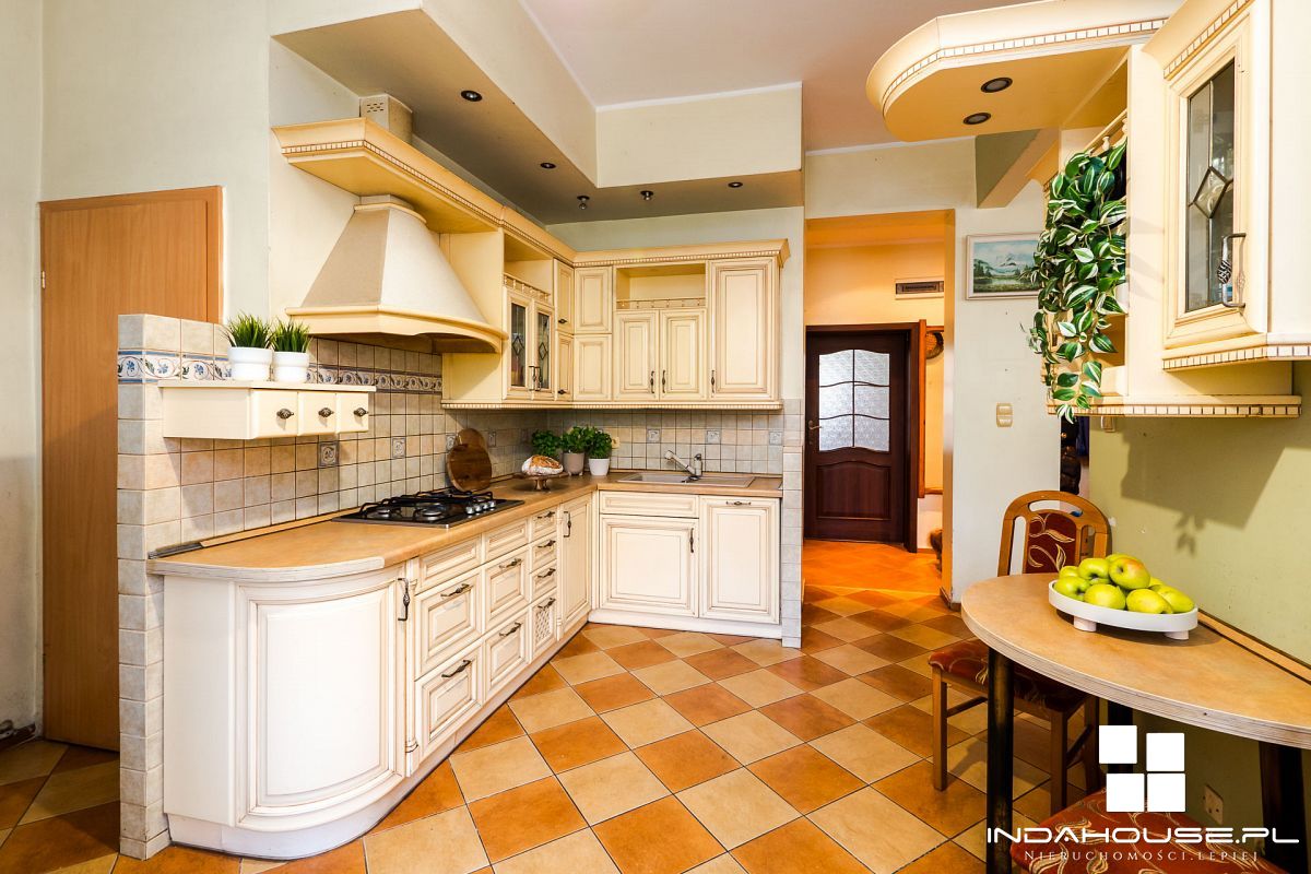 Mieszkanie w willi, parter, ogródek, tuż przy park (6)