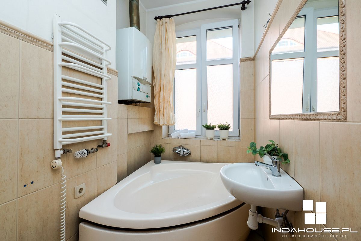 Mieszkanie w willi, parter, ogródek, tuż przy park (9)