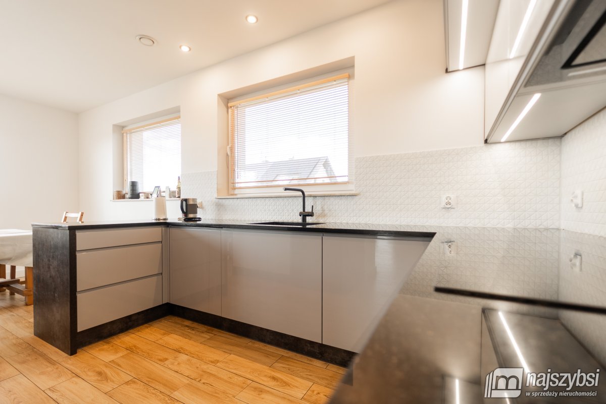 Nowogard -nowy dom parterowy 2021 rok (10)