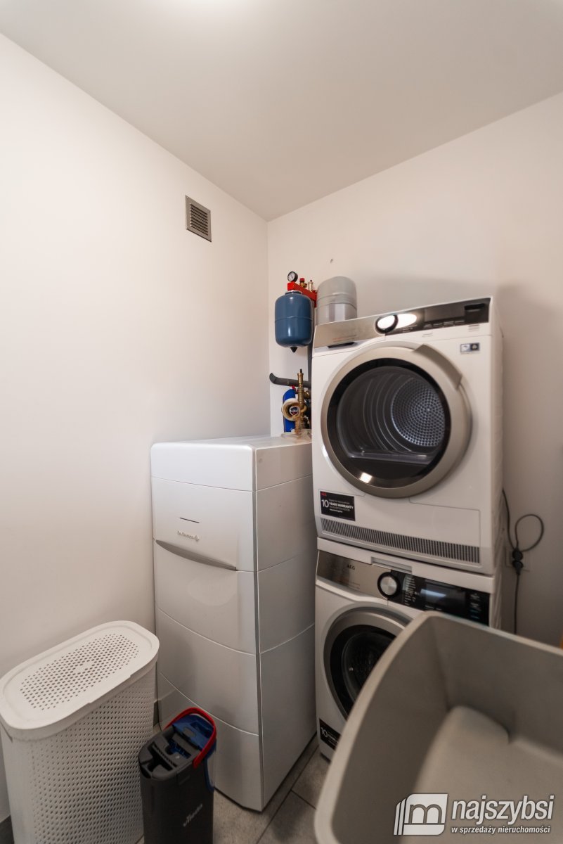 Nowogard -nowy dom parterowy 2021 rok (23)