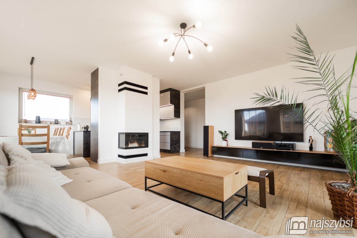 Nowogard -nowy dom parterowy 2021 rok (6)