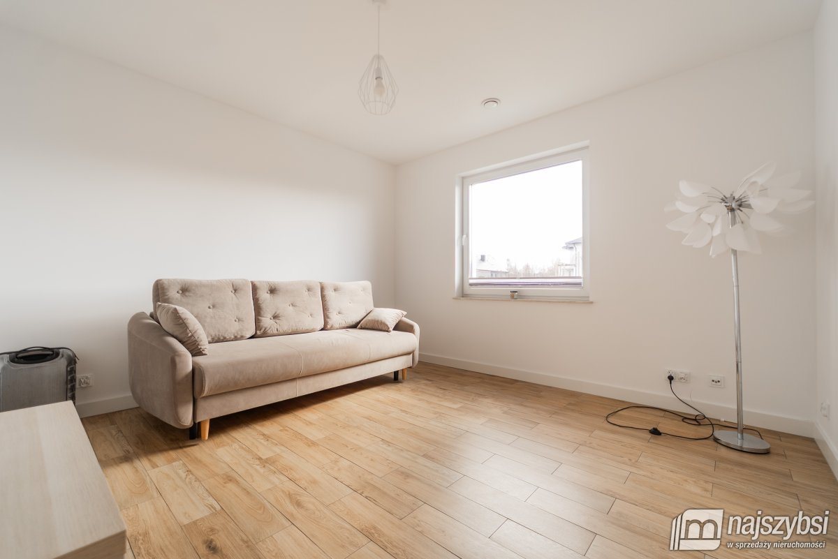 Nowogard -nowy dom parterowy 2021 rok (8)