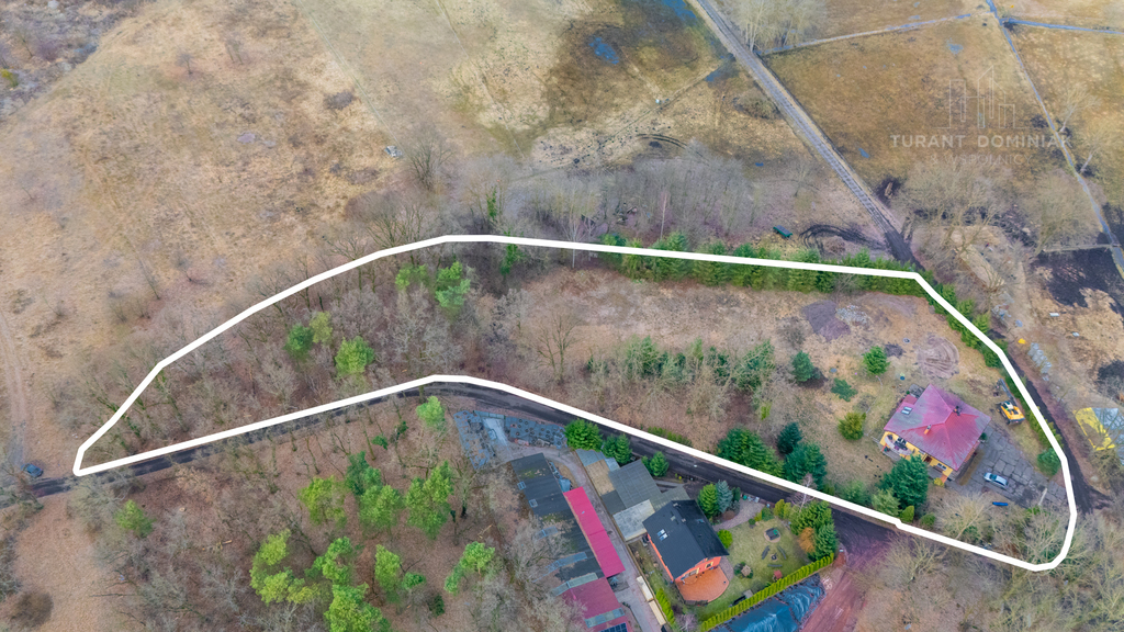 Przestronny dom z dużą działką - Dębostrów (24)