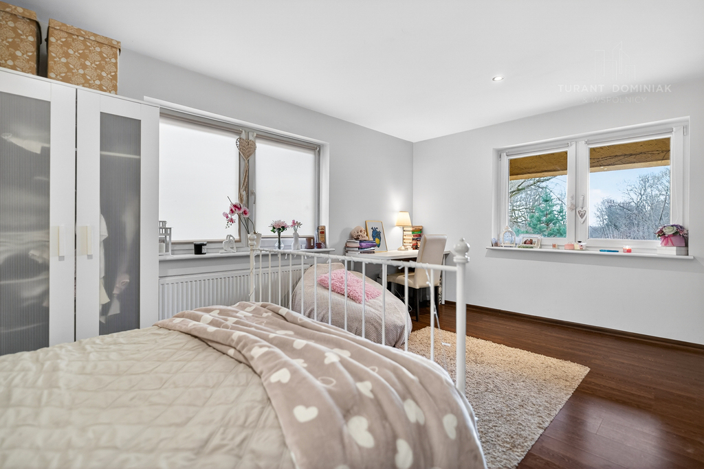 Przestronny dom z dużą działką - Dębostrów (16)