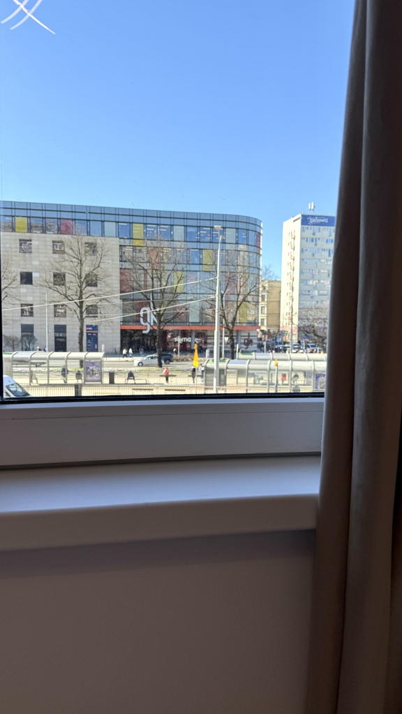 Wynajmę stylową kawalerkę w sercu miasta! (16)