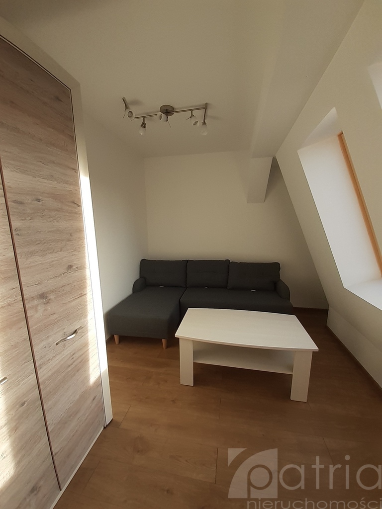 Kawalerka przy al.Piastów (6)