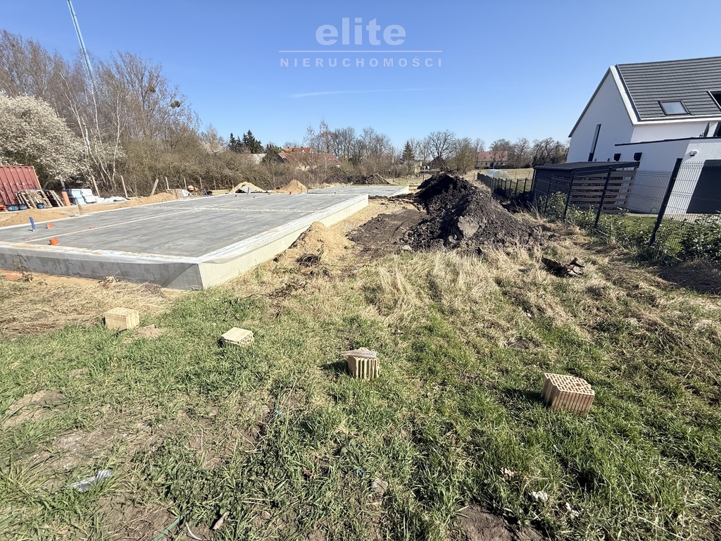 Bliźniak 6 pokoi między Warzymicami a Gumieńcami (8)