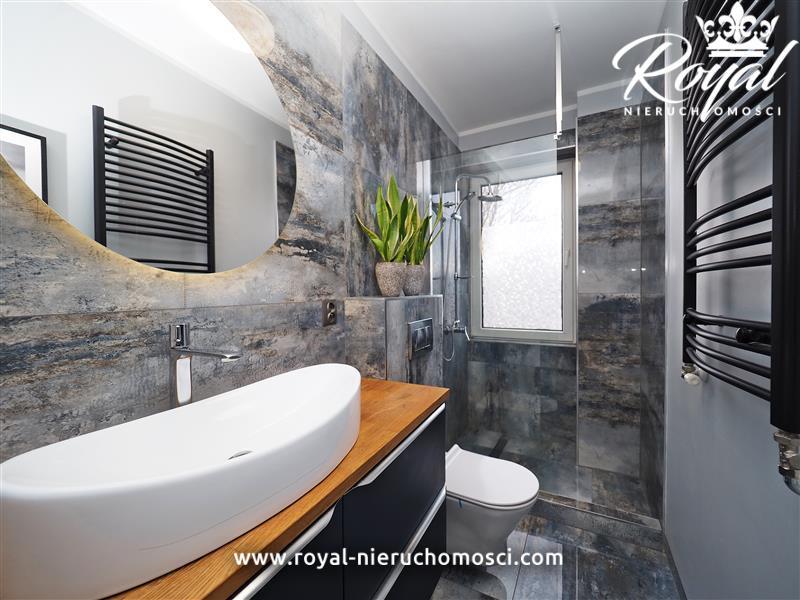 Klimatyczne, duże 2 pokoje z loggią blisko centrum (5)