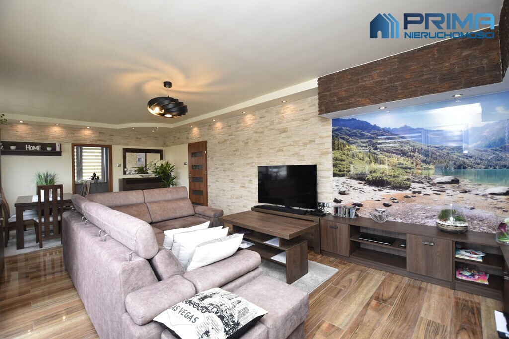 Wyremontowany dom/budynki gospodarcze (11)