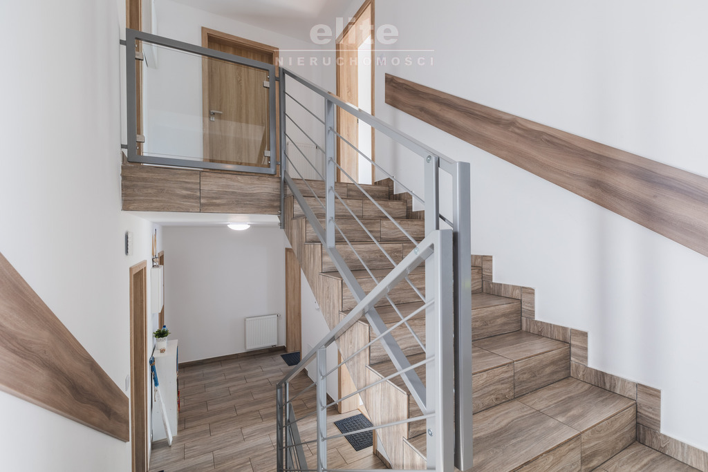 Pobierowo Pensjonat 341m2 2018r bud.130m od morza (20)