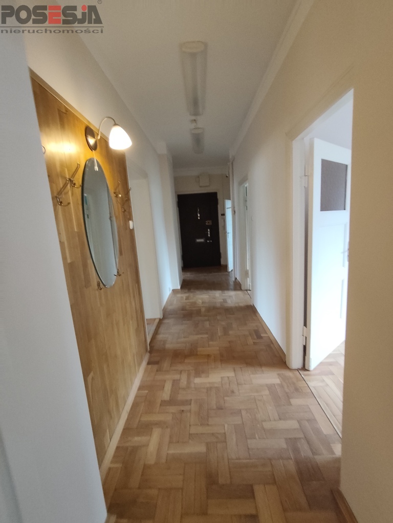 Jasne Błonia, parter willi, 109m2, 5 pok., garaż (9)