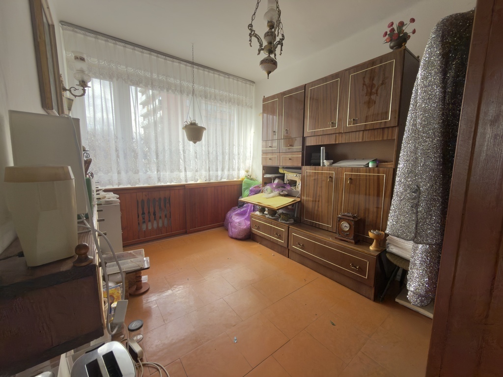 ROZKŁADOWE 3 pokoje, winda , Do własnej aranzacjii (2)