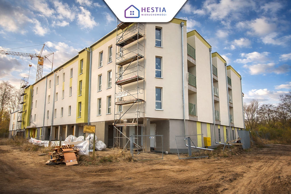 Funkcjonalne 3 pokoje z loggią w Policach (9)