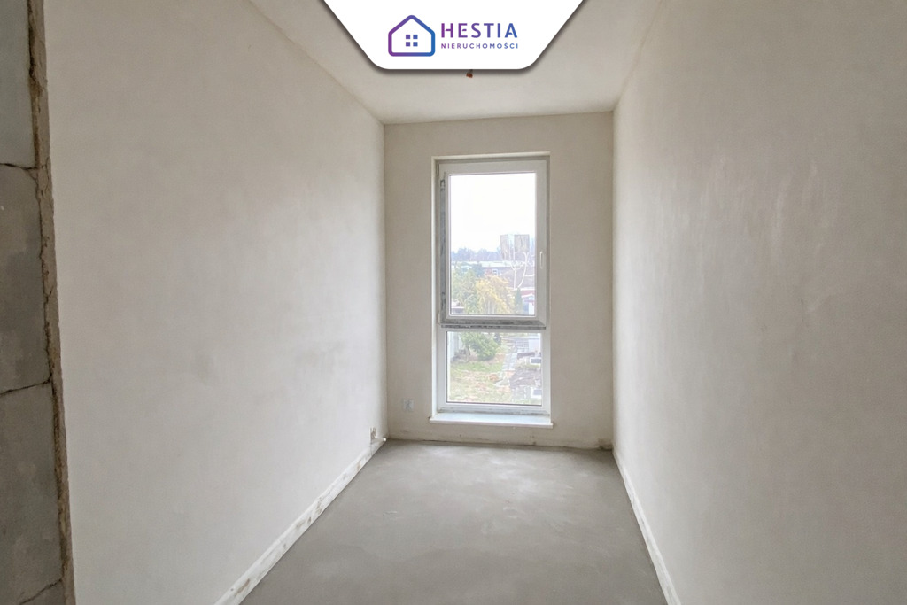 Funkcjonalne 3 pokoje z loggią w Policach (3)