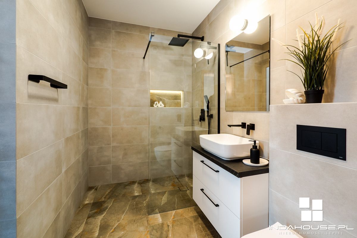 Nowoczesny dom Ustka 800m działki (17)