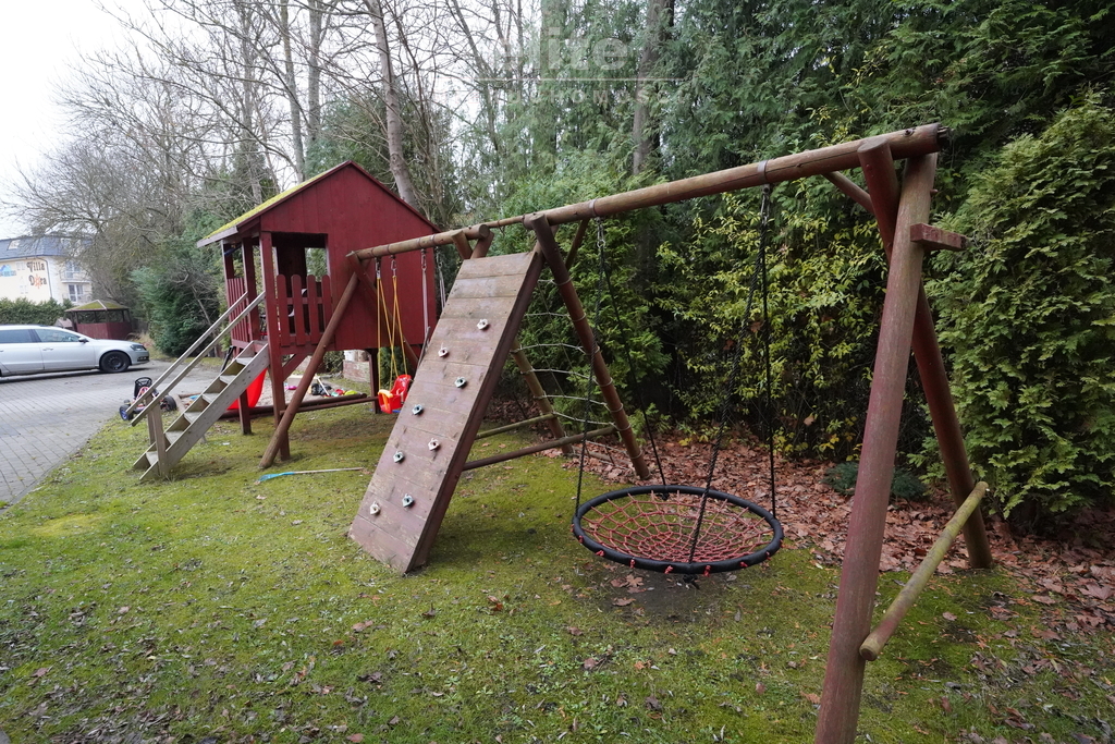 2 PENSJONATY W CENIE 1 W CENTRUM MIELNA NAD MORZEM (28)