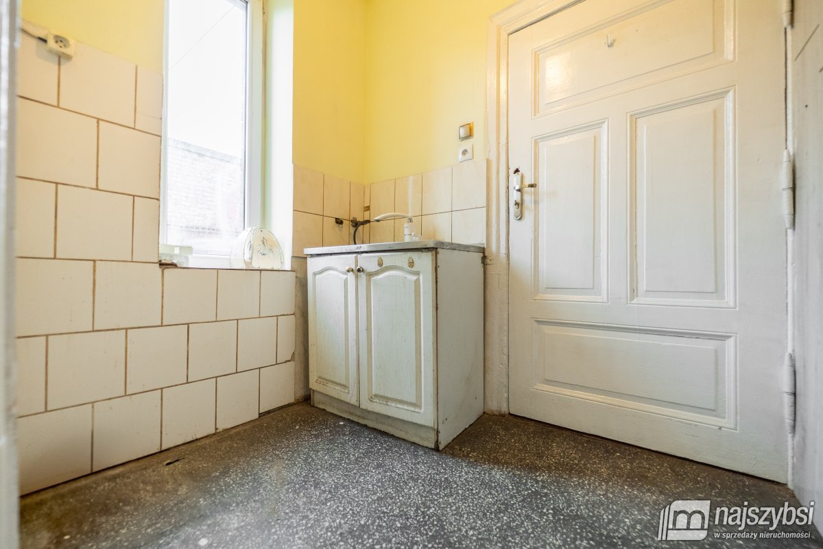 Stare Czarnowo- dom z czerwonej cegły  (21)