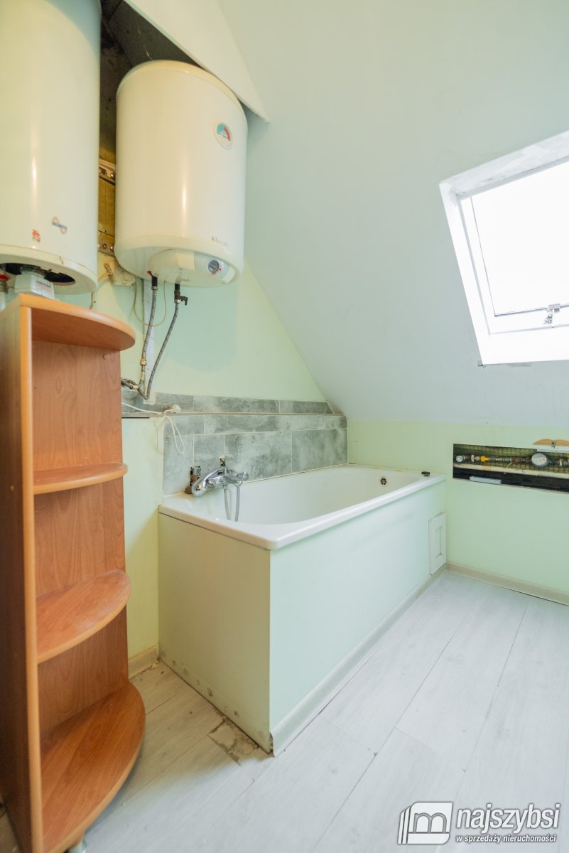 Stare Czarnowo- dom z czerwonej cegły  (7)