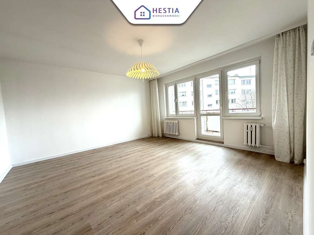 2-Pok po remoncie.Balkon,piwnica,oddzielna kuchnia (1)