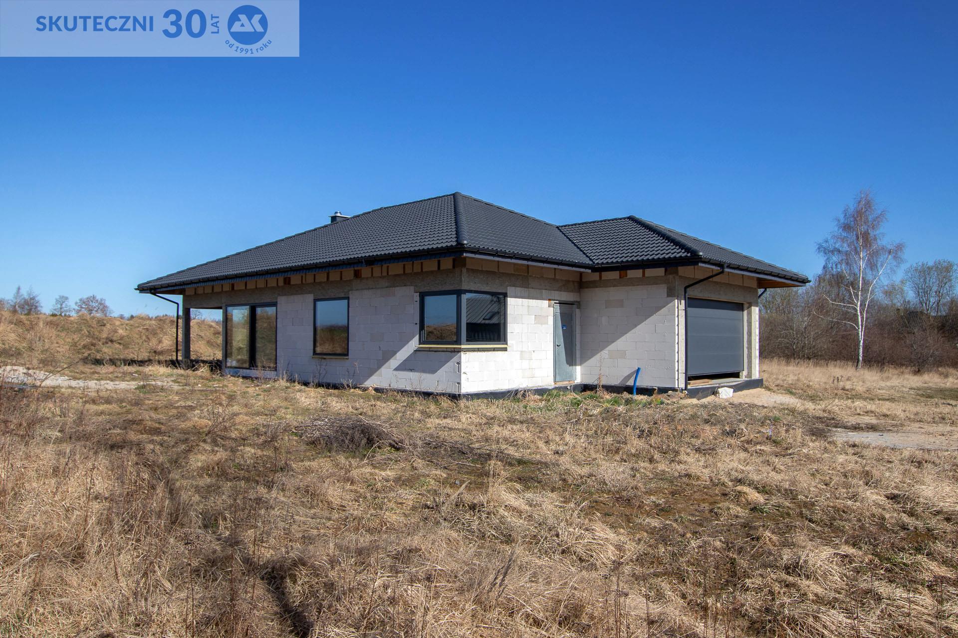 Dom wolnostojący - Niekłonice  (1)