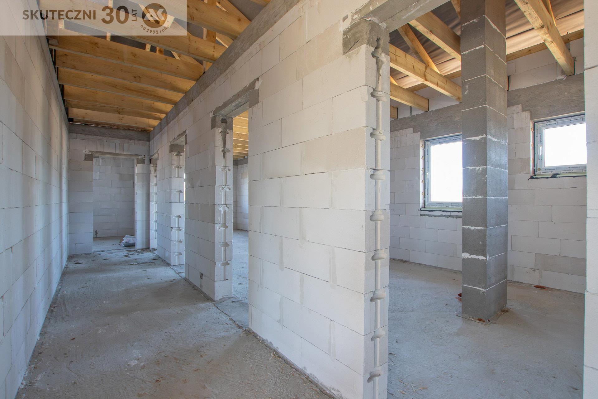 Dom wolnostojący - Niekłonice  (13)