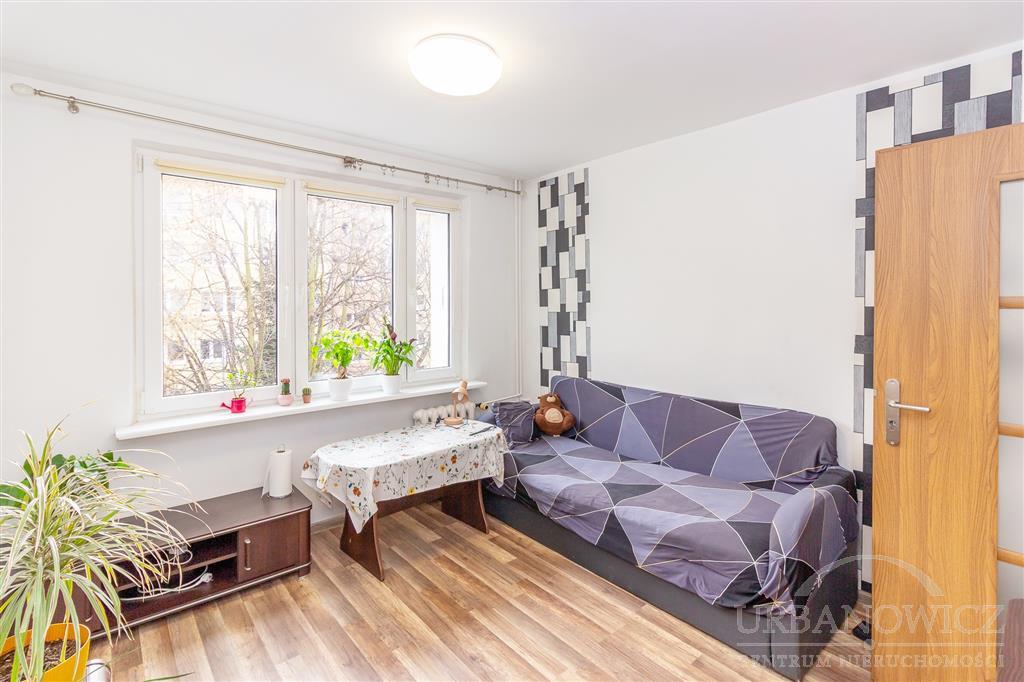 2-pok. mieszkanie na 2 piętrze przy ul. Giełdowej. (2)