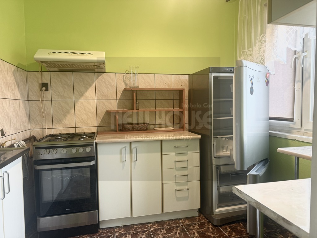 Kawalerka Zdroje do wynajęcia super cena! (5)