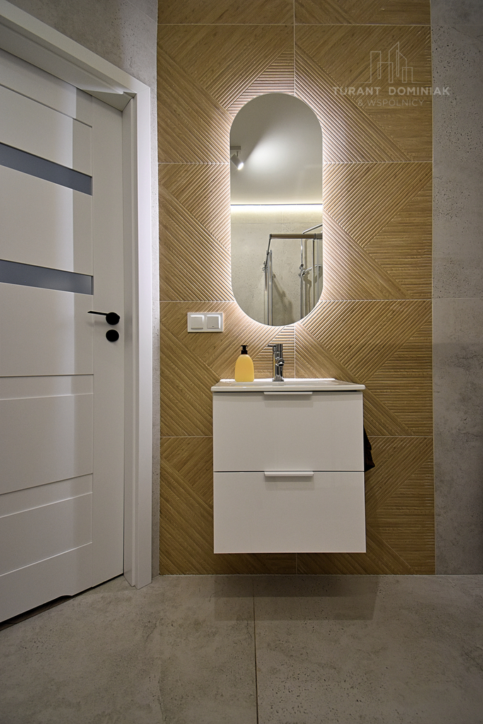 Świeżo po remoncie (9)