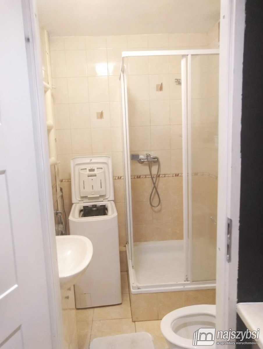 Szczecin- kawalerka w ścisłym centrum na wynajem (6)