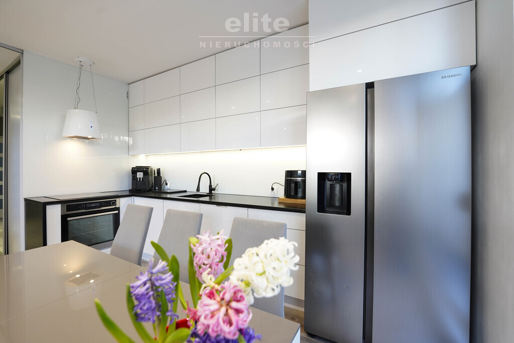 3 Nowoczesne Pokoje 120m Ogród os. Brzeziny (15)