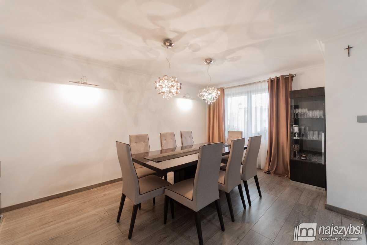 Goleniów- Szeregowiec ul. Żeromskiego  (11)