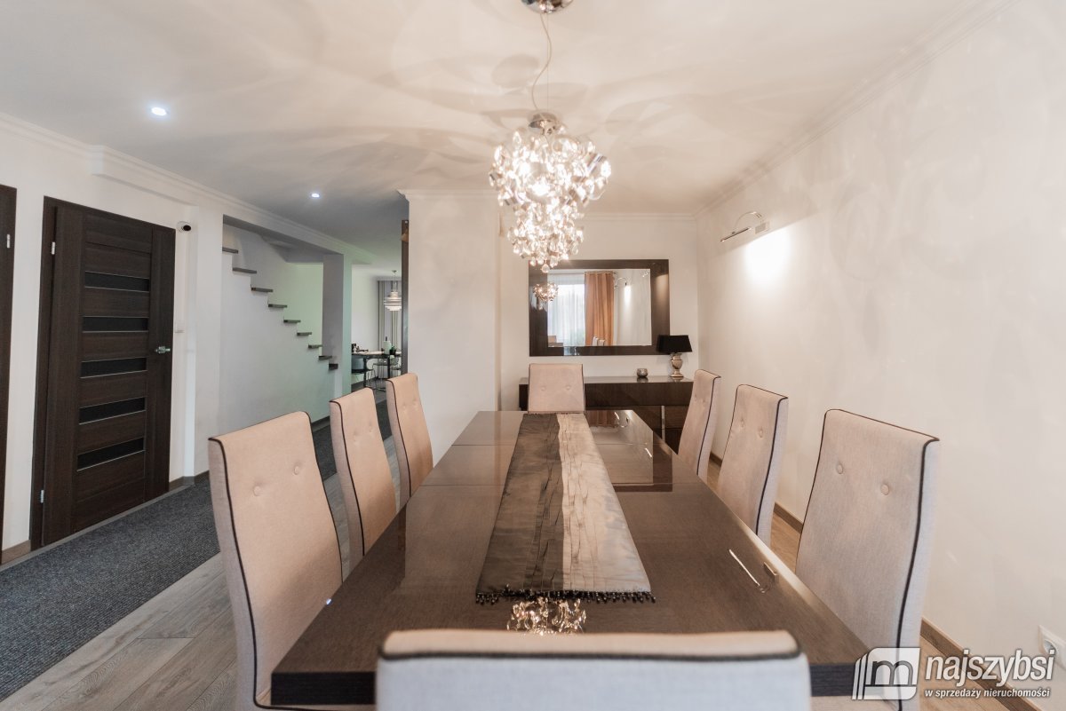 Goleniów- Szeregowiec ul. Żeromskiego  (12)